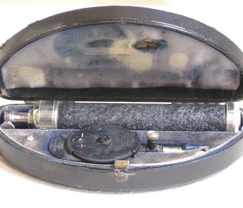 Opthalmoscope