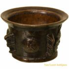 Detail of Mortar Bronze with pestle - van Leest Antiques