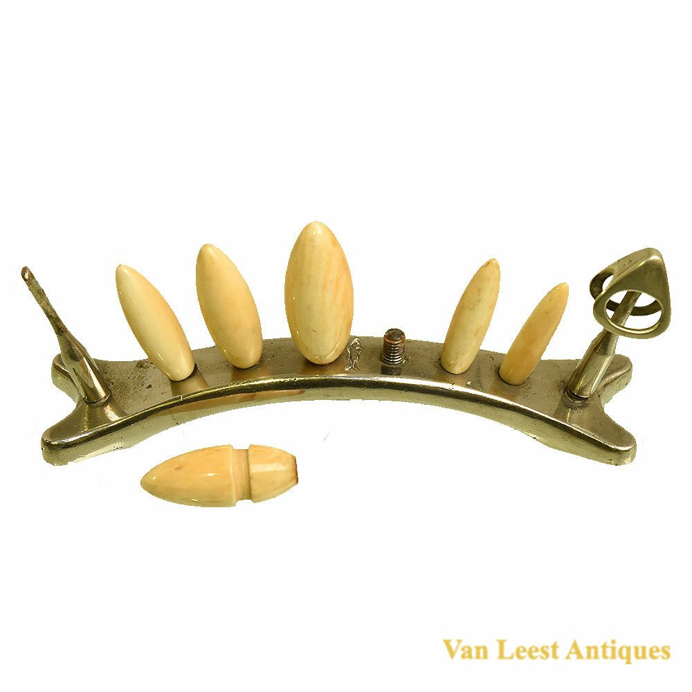 Probang Set On Metal Base End 19th Century Van Leest Antiques probang-set-on-metal-base-end-19th-century-van-leest-antiques