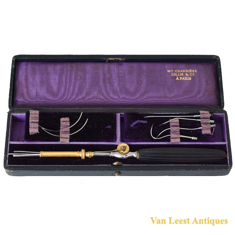 440929-zf Needle case from Charrière-Collin et cie à Paris c1880 - Van Leest Antiques (1)