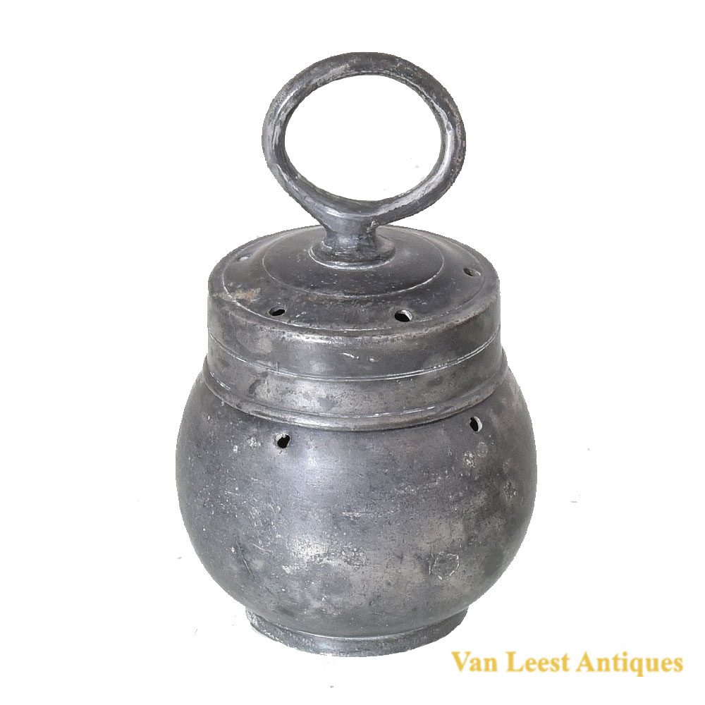 441011zo 19th century pewter leech Jar - Van Leest Antiques (1)