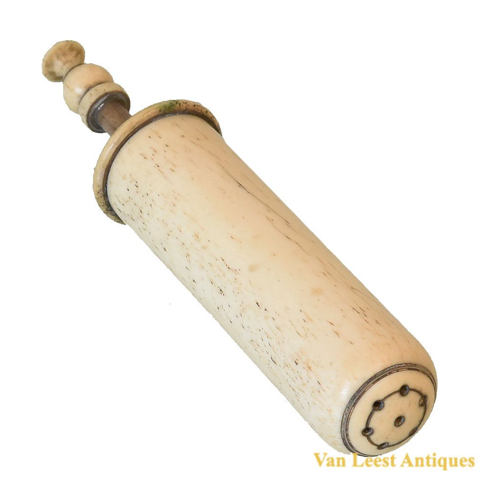 441204d Bone vaginal syringe, 18th century - Van Leest Antiques (1)