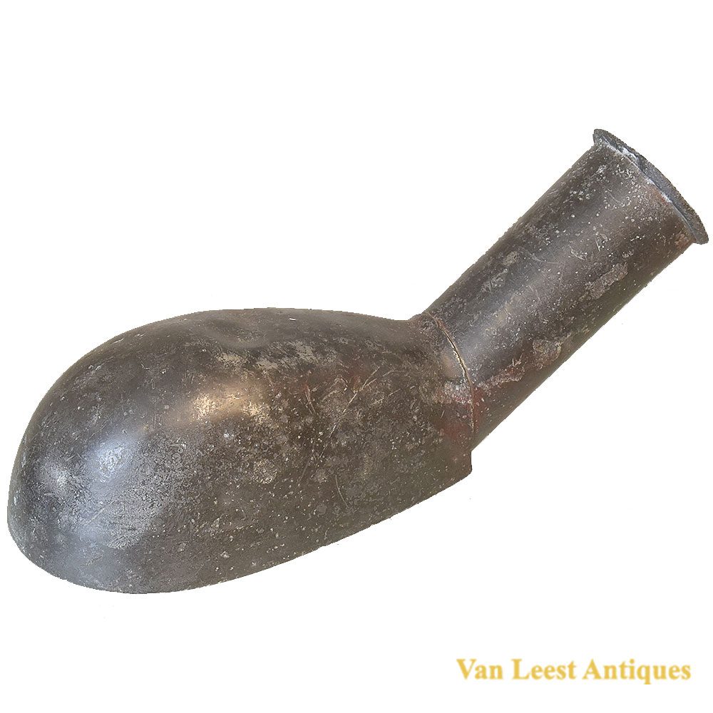 441204i Pewter male urinal, end 18th century - Van Leest Antiques