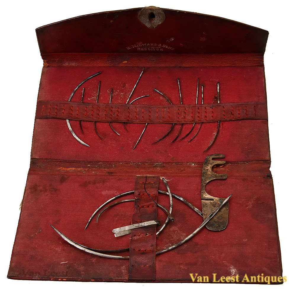 460227 B Needle case - van Leest Antiques (1)
